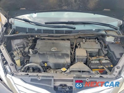 Zdjęcie 12 z 13 samochodu: 2013 TOYOTA SIENNA XLE 8-PASSENGER VIN:5TDYK3DC5DS323062 - miniatura