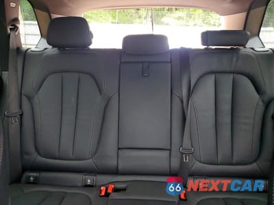 Zdjęcie 10 z 13 samochodu: 2022 BMW X5 VIN:5UXCR4C04N9K33550 - miniatura