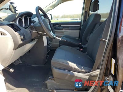 Zdjęcie 7 z 13 samochodu: 2010 DODGE GRAND CARAVAN SE VIN:2D4RN4DEXAR302556 - miniatura