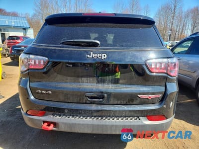 Zdjęcie 6 z 13 samochodu: 2025 JEEP COMPASS TRAILHAWK VIN:3C4NJDDN8ST593659 - miniatura
