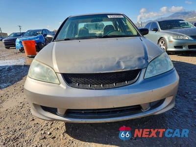 Piąte zdjęcie samochodu w środku: 2004 HONDA CIVIC LX VIN:2HGES16574H526749 - miniatura