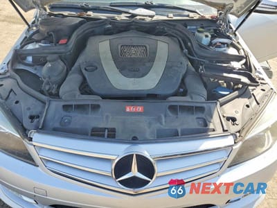 Zdjęcie 11 z 12 samochodu: 2011 MERCEDES-BENZ C 300 4MATIC VIN:WDDGF8BB1BR148348 - miniatura