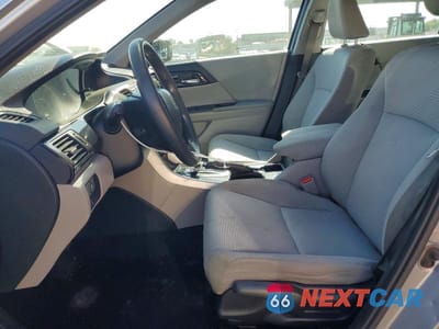 Zdjęcie 7 z 12 samochodu: 2016 HONDA ACCORD LX VIN:1HGCR2F31GA141925 - miniatura