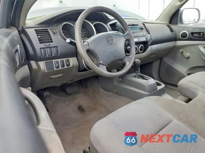 Zdjęcie 8 z 13 samochodu: 2010 TOYOTA TACOMA BASE VIN:5TENX4CN6AZ680892 - miniatura