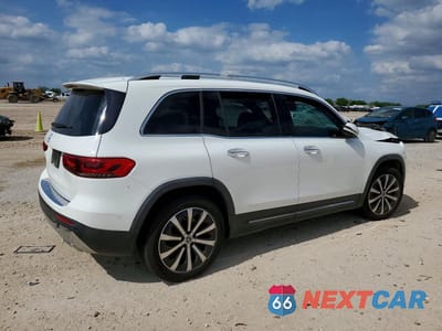 Trzecie zdjęcie samochodu z tyłu: 2020 MERCEDES-BENZ GLB 250 VIN:W1N4M4GB9LW048109 - miniatura