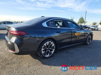 Trzecie zdjęcie samochodu z tyłu: 2024 BMW I5 EDRIVE 40 VIN:WBY33FK01RCR68414 - miniatura