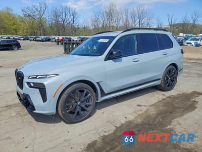 2026 BMW X7 M60I 5UX33EM01T9075431 - główne zdjęcie licytacji z USA - miniatura