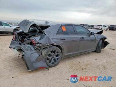Trzecie zdjęcie samochodu z tyłu: 2023 CHRYSLER 300 TOURING VIN:2C3CCAAG9PH707582 - miniatura