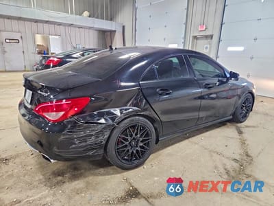 Trzecie zdjęcie samochodu z tyłu: 2014 MERCEDES-BENZ CLA 250 4MATIC VIN:WDDSJ4GB0EN122040 - miniatura
