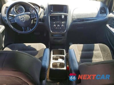 Zdjęcie 8 z 13 samochodu: 2018 DODGE GRAND CARAVAN SE VIN:2C4RDGBG0JR185138 - miniatura
