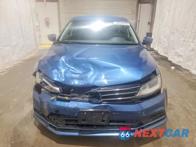 Piąte zdjęcie samochodu w środku: 2017 VOLKSWAGEN JETTA S VIN:3VW2B7AJ9HM239670 - miniatura