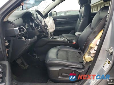 Zdjęcie 7 z 14 samochodu: 2019 MAZDA CX-5 TOURING VIN:JM3KFACM3K1558800 - miniatura