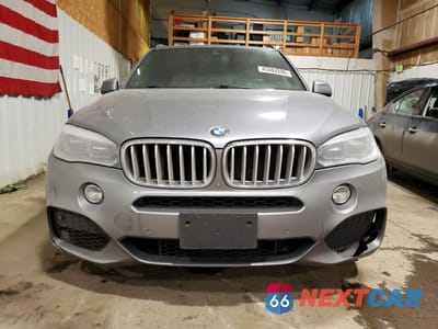 Piąte zdjęcie samochodu w środku: 2014 BMW X5 XDRIVE50I VIN:5UXKR6C54E0C02664 - miniatura