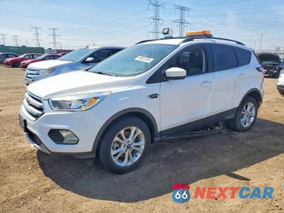 2018 FORD ESCAPE SE 1FMCU9GD4JUB84766 - główne zdjęcie licytacji z USA - miniatura