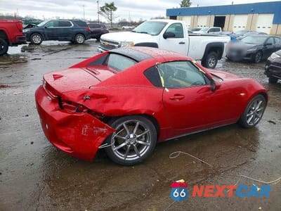 Trzecie zdjęcie samochodu z tyłu: 2017 MAZDA MX-5 MIATA GRAND TOURING VIN:JM1NDAM72H0106081 - miniatura