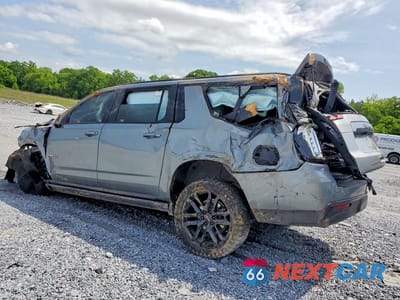 Drugie zdjęcie samochodu z przodu: 2023 GMC YUKON XL K1500 AT4 VIN:1GKS2HKD4PR133937 - miniatura