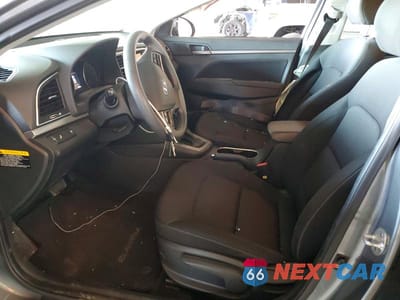 Zdjęcie 7 z 12 samochodu: 2018 HYUNDAI ELANTRA SEL VIN:KMHD84LF7JU576594 - miniatura
