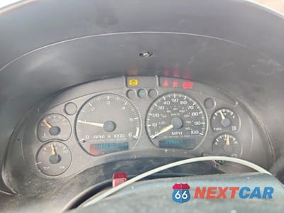 Zdjęcie 9 z 12 samochodu: 2003 GMC SONOMA VIN:1GTDT19X638215872 - miniatura