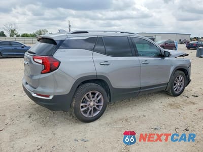 Trzecie zdjęcie samochodu z tyłu: 2023 GMC TERRAIN SLT VIN:3GKALVEG5PL245490 - miniatura