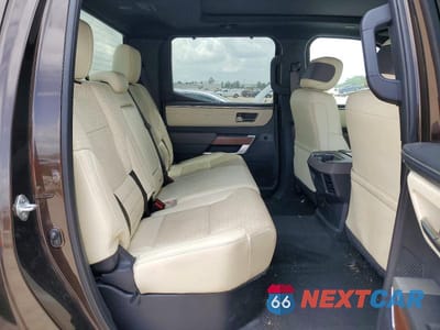 Zdjęcie 11 z 14 samochodu: 2022 TOYOTA TUNDRA 1794 EDITION VIN:5TFMA5AB4NX001405 - miniatura