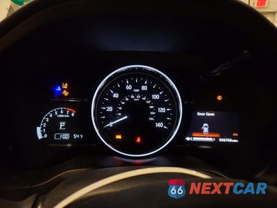 Zdjęcie 9 z 13 samochodu: 2022 HONDA HR-V EX VIN:3CZRU6H58NM718103 - miniatura