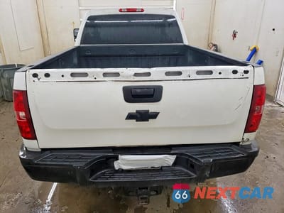 Zdjęcie 6 z 12 samochodu: 2013 CHEVROLET SILVERADO K2500 HEAVY DUTY VIN:1GC1KVC8XDF215708 - miniatura