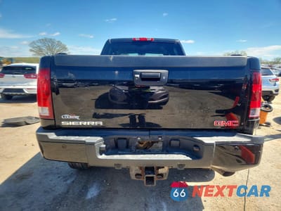 Zdjęcie 6 z 12 samochodu: 2011 GMC SIERRA K2500 DENALI VIN:1GT125CG9BF234562 - miniatura