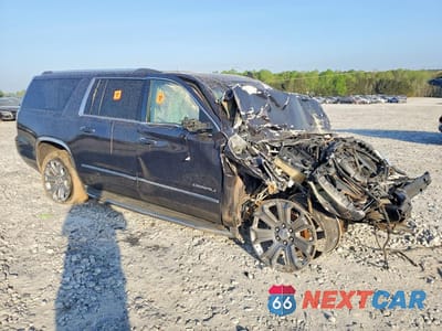 Czwarte zdjęcie samochodu z boku: 2016 GMC YUKON XL DENALI VIN:1GKS2HKJ7GR424387 - miniatura