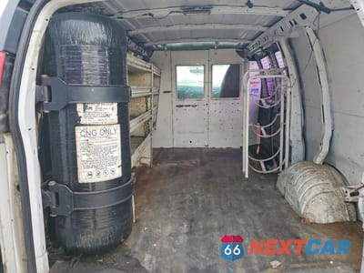 Zdjęcie 10 z 13 samochodu: 2012 CHEVROLET EXPRESS G3500 UTILITY / SERVICE VAN VIN:1GCZGTBG7C1175522 - miniatura