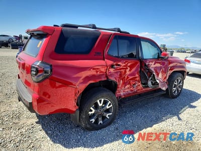 Trzecie zdjęcie samochodu z tyłu: 2025 TOYOTA 4RUNNER TRD SPORT PREMIUM VIN:JTEVA5BR4S5062482 - miniatura