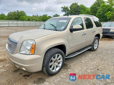 2011 GMC YUKON DENALI 1GKS1EEFXBR220295 - główne zdjęcie licytacji z USA - miniatura