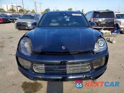 Piąte zdjęcie samochodu w środku: 2020 PORSCHE CAYENNE VIN:WP1AA2AY7LDA08867 - miniatura