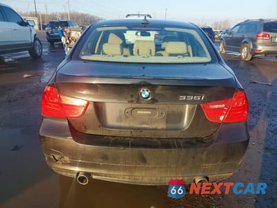 Zdjęcie 6 z 12 samochodu: 2010 BMW 335 XI VIN:WBAPL3C54AA407875 - miniatura