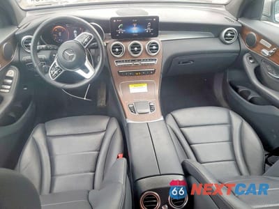Zdjęcie 8 z 12 samochodu: 2022 MERCEDES-BENZ GLC 300 4MATIC VIN:W1N0G8EB3NV370107 - miniatura