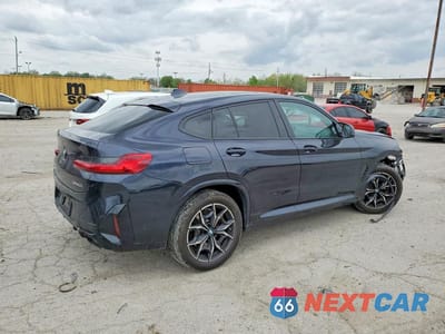 Trzecie zdjęcie samochodu z tyłu: 2024 BMW X4 M40I VIN:5UX43DT00R9X28260 - miniatura