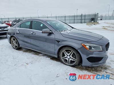 Czwarte zdjęcie samochodu z boku: 2015 MERCEDES-BENZ CLA 250 4MATIC VIN:WDDSJ4GB2FN194018 - miniatura