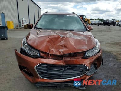 Piąte zdjęcie samochodu w środku: 2019 CHEVROLET TRAX 1LT VIN:3GNCJLSB8KL245216 - miniatura