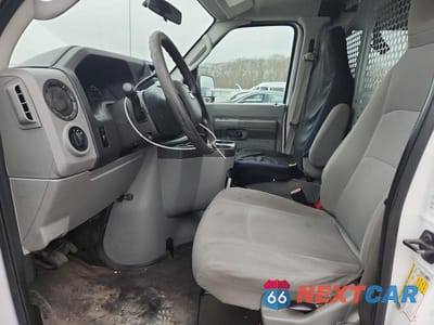 Zdjęcie 7 z 13 samochodu: 2011 FORD ECONOLINE E250 VAN VIN:1FTNE2EW4BDA50489 - miniatura