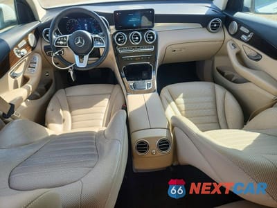 Zdjęcie 8 z 13 samochodu: 2021 MERCEDES-BENZ GLC 300 VIN:W1N0G8DB5MV319742 - miniatura