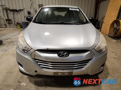 Piąte zdjęcie samochodu w środku: 2011 HYUNDAI TUCSON GL VIN:KM8JT3AB9BU120769 - miniatura