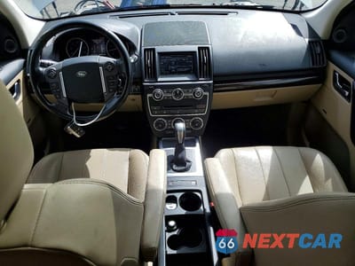Zdjęcie 8 z 12 samochodu: 2014 LAND ROVER LR2 HSE VIN:SALFR2BGXEH412529 - miniatura