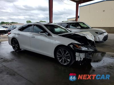Czwarte zdjęcie samochodu z boku: 2020 LEXUS ES 350 F SPORT VIN:58AGZ1B11LU072827 - miniatura