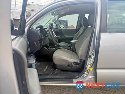 Zdjęcie 11 z 14 samochodu: 2016 TOYOTA TACOMA SR VIN:5TFAX5GNXGX065163 - miniatura