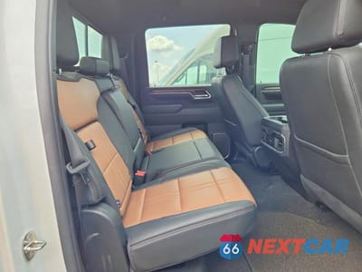 Zdjęcie 10 z 12 samochodu: 2024 CHEVROLET SILVERADO K2500 HIGH COUNTRY VIN:1GC4YRE79RF215861 - miniatura