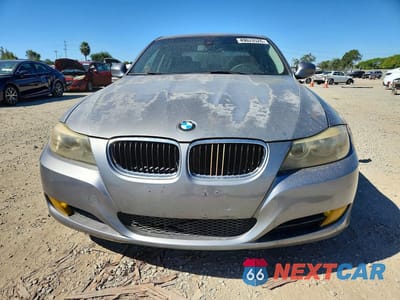 Piąte zdjęcie samochodu w środku: 2010 BMW 328 I SULEV VIN:WBAPH5G53ANM36641 - miniatura