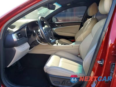 Zdjęcie 7 z 13 samochodu: 2023 GENESIS G70 2.0T VIN:KMTG34TA9PU128355 - miniatura