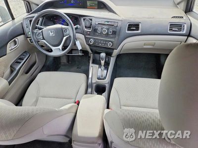 Zdjęcie 8 z 12 samochodu: 2015 HONDA CIVIC LX VIN:2HGFB2F50FH528453 - miniatura