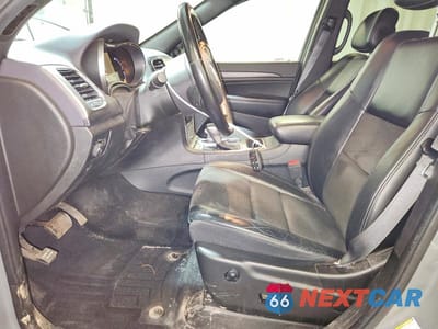 Zdjęcie 7 z 13 samochodu: 2020 JEEP GRAND CHEROKEE LAREDO VIN:1C4RJFAG7LC416696 - miniatura