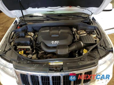 Zdjęcie 12 z 13 samochodu: 2012 JEEP GRAND CHEROKEE LAREDO VIN:1C4RJFAG4CC181660 - miniatura