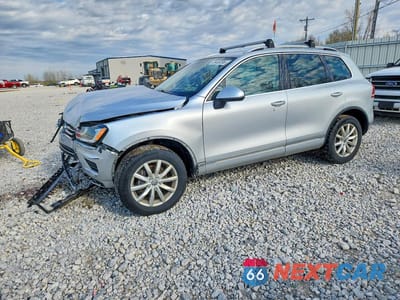 2015 VOLKSWAGEN TOUAREG V6 WVGEF9BP7FD002831 - główne zdjęcie licytacji z USA - miniatura